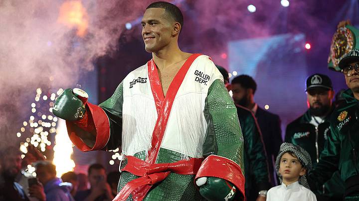 David Benavidez, boxeador mexicoamericano David Benavidez, boxeador mexicoamericano
