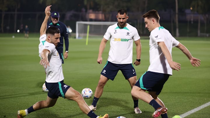 Mathew Leckie, Joel King