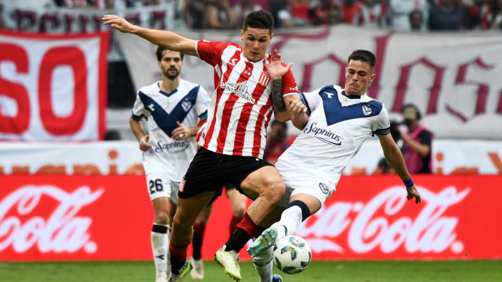 Guido Carrillo, Valentín Gómez