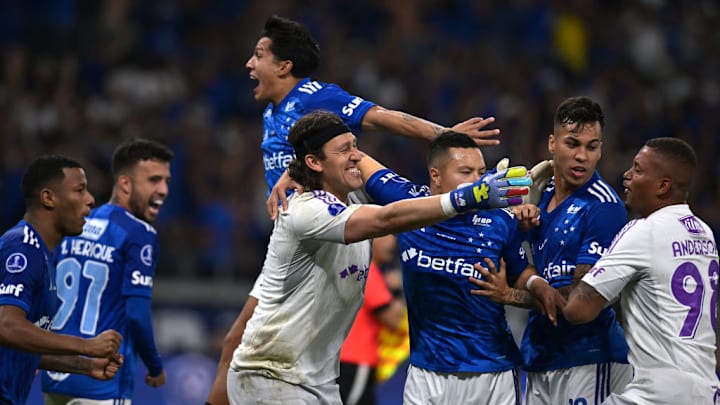 Cruzeiro v Boca Juniors - Copa CONMEBOL Sudamericana 2024