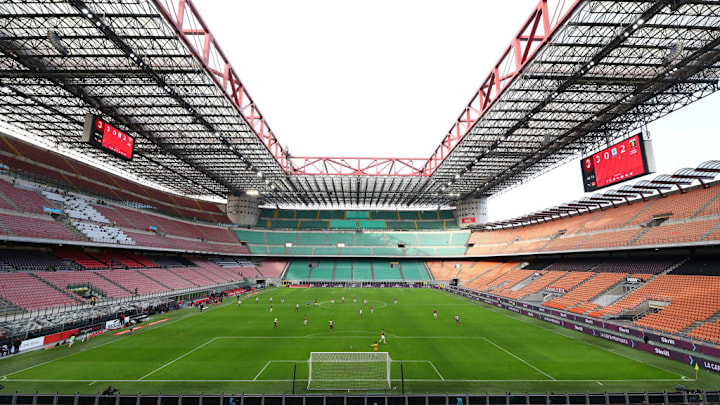 AC Milan v Genoa CFC - Serie A