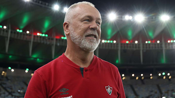 Mano Menezes