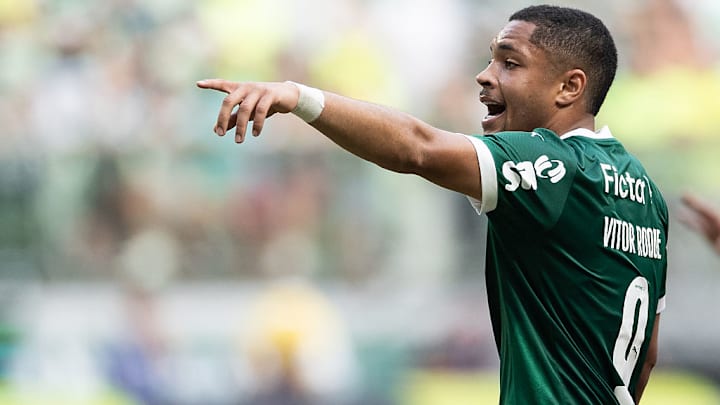 Vitor Roque