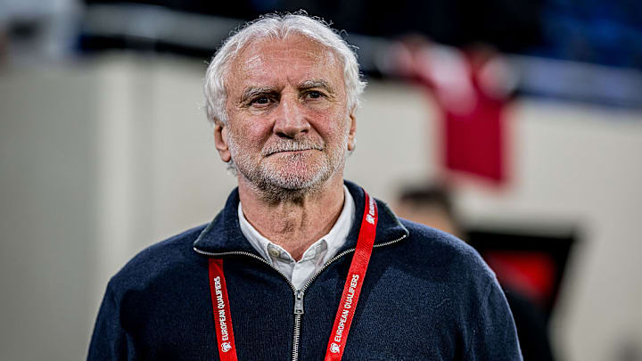 DFB-Sportdirektor Rudi Völler setzte sich mit Karim Adeyemi bereits zusammen