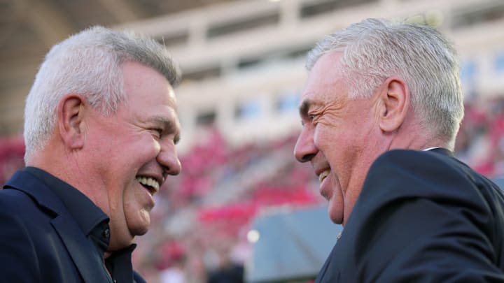 Javier Aguirre y Carlo Ancelotti, en un juego de LaLiga cuando el mexicano dirigía al Mallorca y el italiano al Real Madrid.