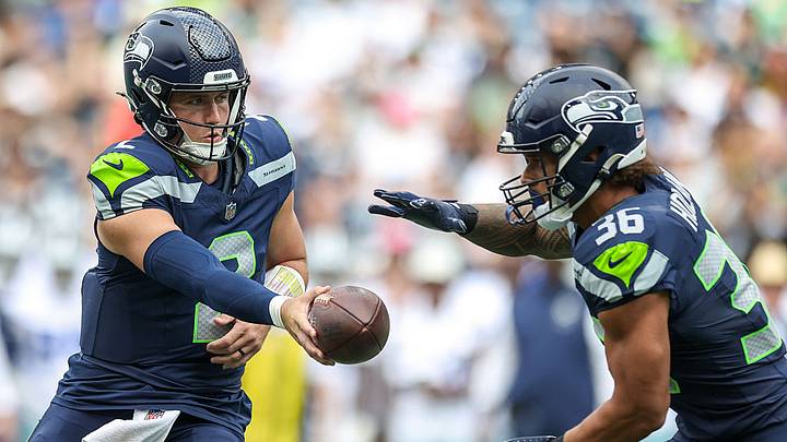 Hevia y Aramburuzabala se hacen socios de unos Seahawks en calidad de campeones. Hevia y Aramburuzabala se hacen socios de unos Seahawks en calidad de campeones.