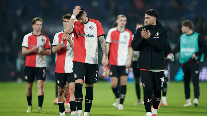 Jakub Moder, Julian Carranza