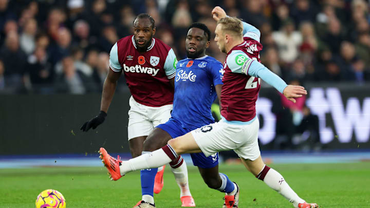 Orel Mangala, Michail Antonio, Jarrod Bowen