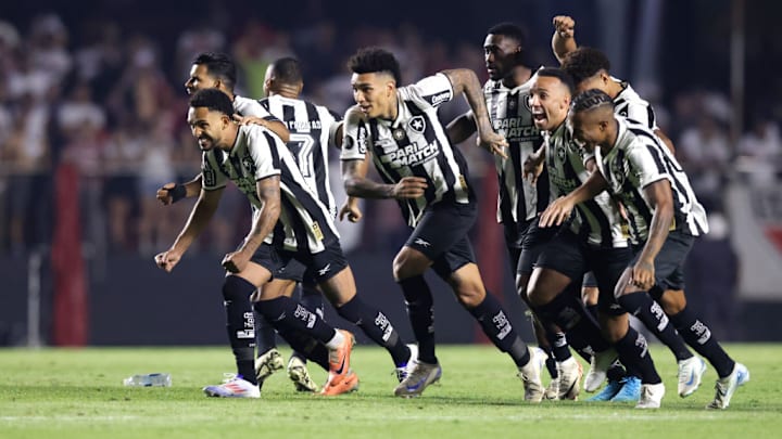 Sao Paulo v Botafogo - Copa CONMEBOL Libertadores 2024