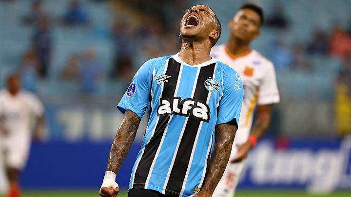 FBL-SUDAMERICANA-GREMIO-GRAU