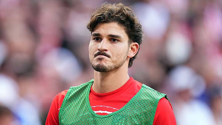 El argentino declaró que quería irse y la afición del Atleti difícilmente le perdonará. El argentino declaró que quería irse y la afición del Atleti difícilmente le perdonará.