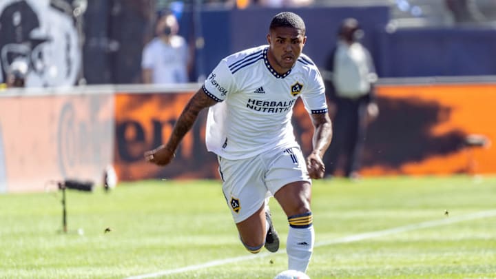 Douglas Costa