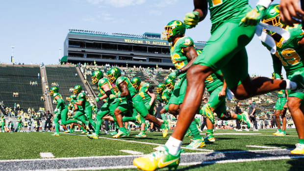 Oregon Ducks uniforms