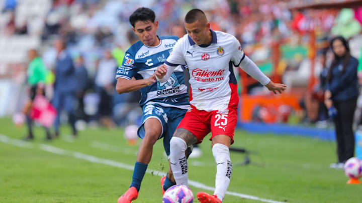 Elias Montiel, Roberto Alvarado