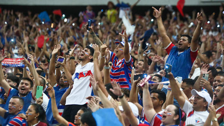 TOPSHOT-FBL-SUDAMERICANA-FORTALEZA-CORINTHIANS