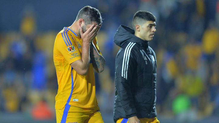 Andre-Pierre Gignac, Juan Brunetta
