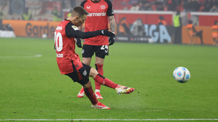 Bayer 04 Leverkusen v 1. FSV Mainz 05 - Bundesliga