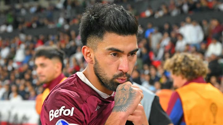 FBL-SUDAMERICANA-LIGA-LANUS