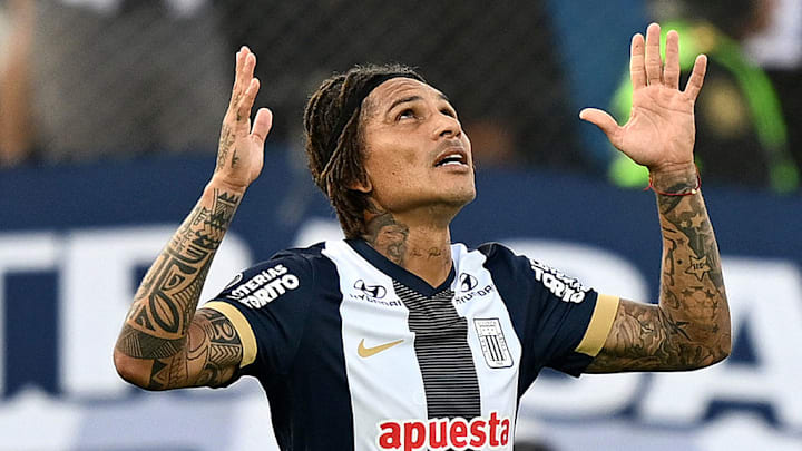 FBL-LIBERTADORES-ALIANZA-TALLERES