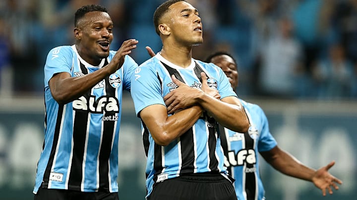 Carlos Vinícius