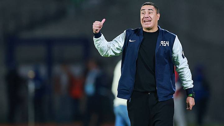 Efraín Juárez, técnico de Pumas.