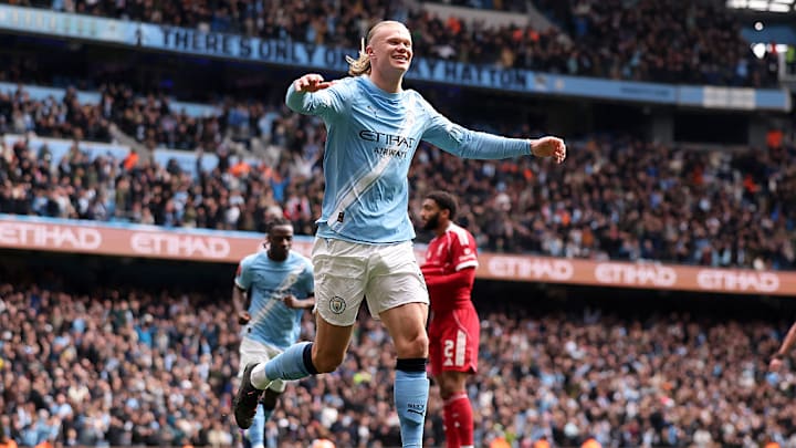 Erling Haaland se despachó con un triplete ante el Liverpool. Erling Haaland se despachó con un triplete ante el Liverpool.