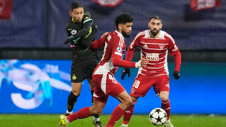 Mahdi Camara, Mauro Junior, Romain Del Castillo