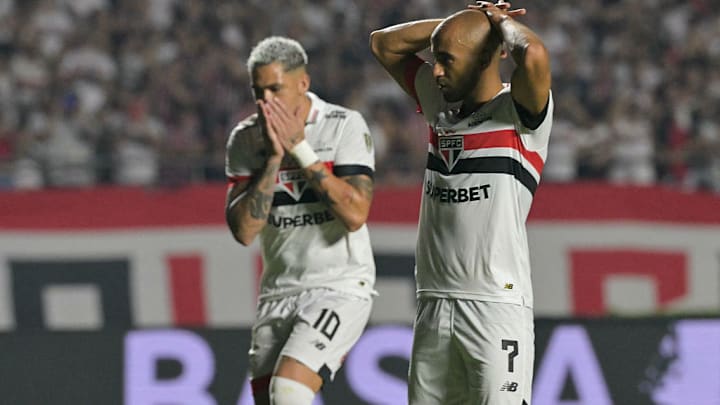 TOPSHOT-FBL-LIBERTADORES-SAOPAULO-BOTAFOGO