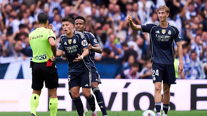 ดีน ฮุยเซน โวยเจ้าหน้าที่ลา ลีกา ปฏิเสธยกเลิกการแบนที่ถกเถียงกัน