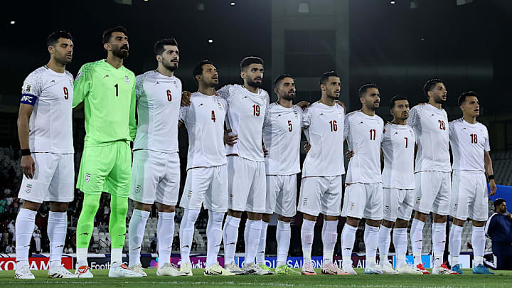 Los jugadores de Irán se manifestaron sobre el bombardeo en una escuela. Los jugadores de Irán se manifestaron sobre el bombardeo en una escuela.