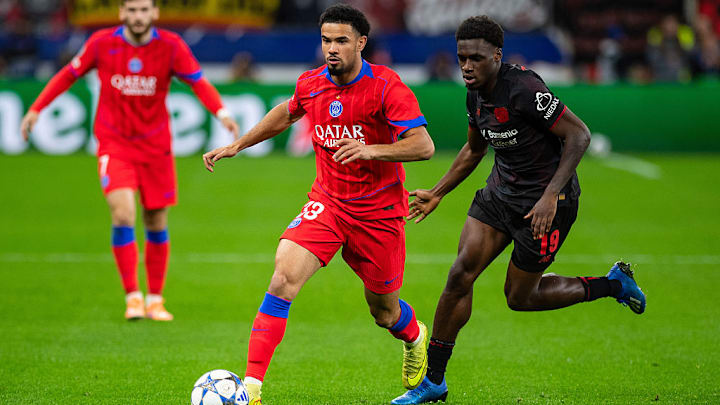 Bayer 04 Leverkusen v Paris Saint-Germain - UEFA Champions League