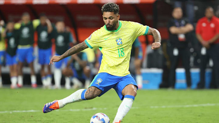 Douglas Luiz