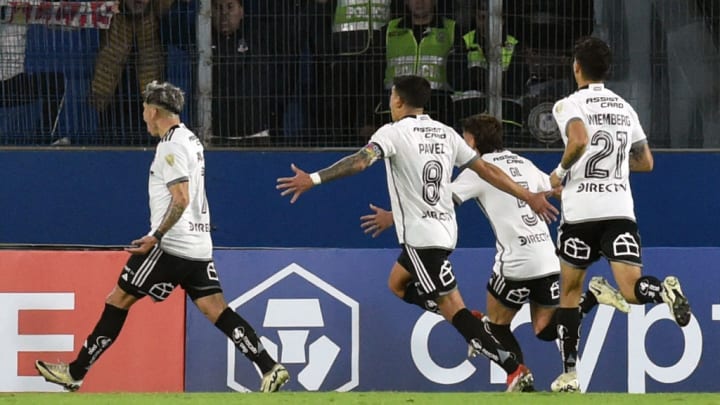 FBL-LIBERTADORES-CERROPORTEÑO-COLOCOLO