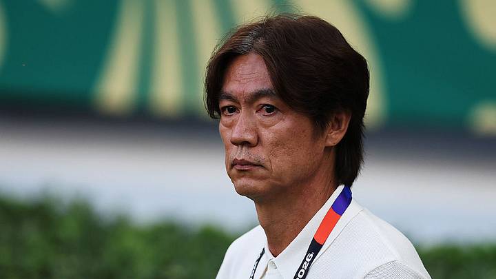 Hong Myung-bo dirigió a Corea del Sur en el Mundial de Brasil 2014 y ahora en 2026, donde quedó eliminada en primera ronda.