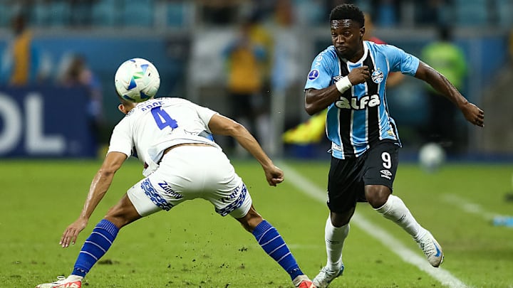 Francis Amuzu, Lucas Arce