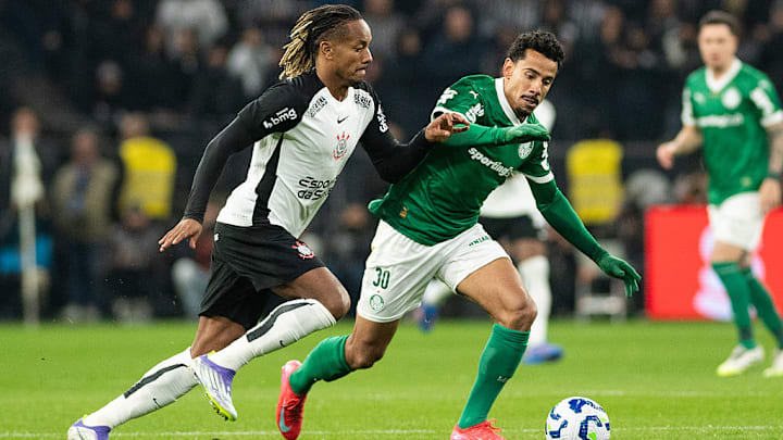 André Carrillo, Lucas Evangelista