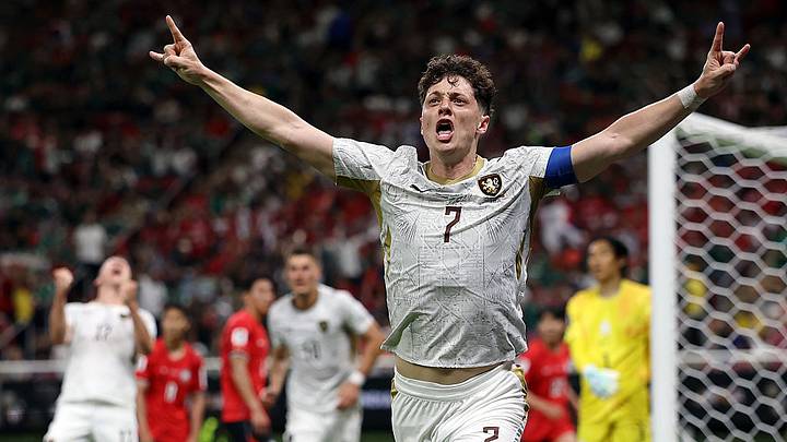 El capitán de Chequia, Ladislav Krejci, cree que ante México se juegan el partido de sus vidas. El capitán de Chequia, Ladislav Krejci, cree que ante México se juegan el partido de sus vidas.