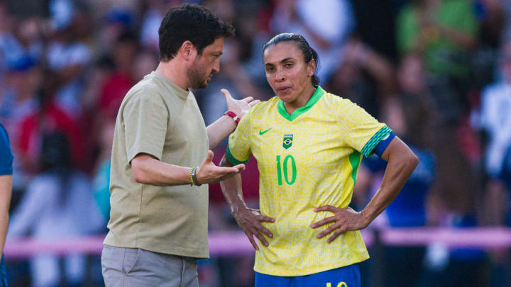 Arthur Elias, Marta da Silva