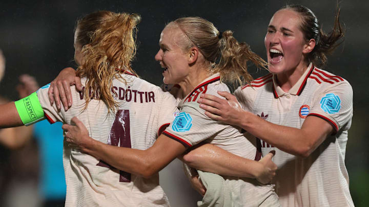 Pernille Harder, Glodis Viggosdottir, Sydney Lohmann, Tuva Hansen