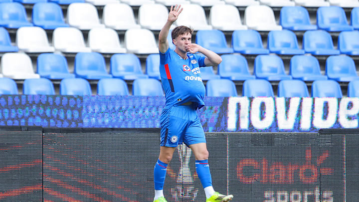 Agustín Palavecino celebra un gol en el Clausura 2026 ante el San Luis