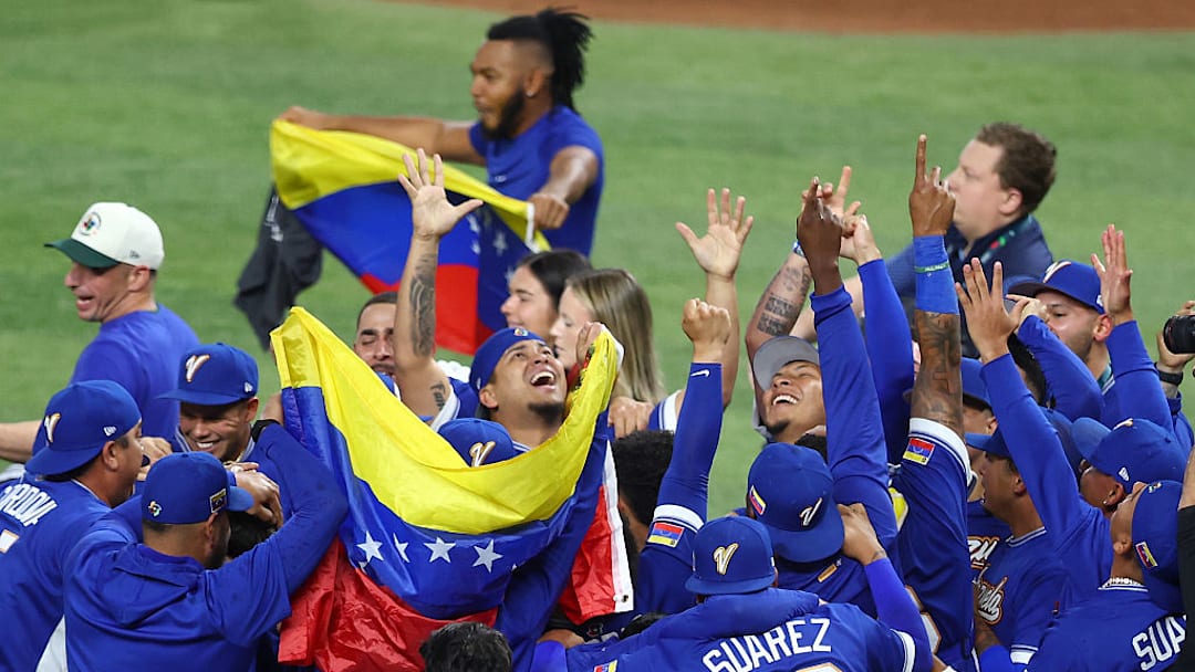 Venezuela, reciente campeón del Clásico Mundial de Beisbol. Venezuela, reciente campeón del Clásico Mundial de Beisbol.