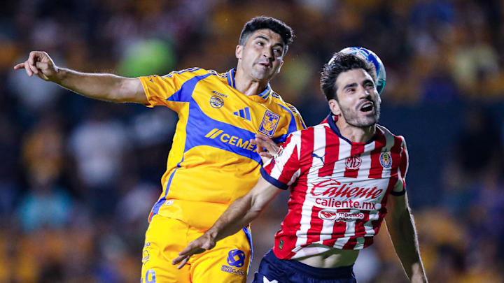 Nicolas Ibanez, Antonio Briseno