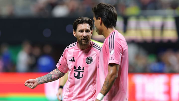 Lionel Messi, Telasco Segovia