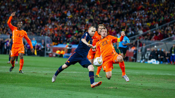 Andrés Iniesta, Rafael van der Vaart