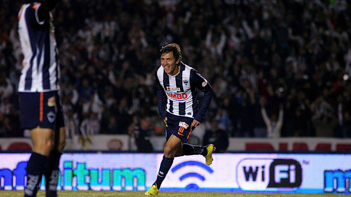 Monterrey v Pumas - Apertura 2010