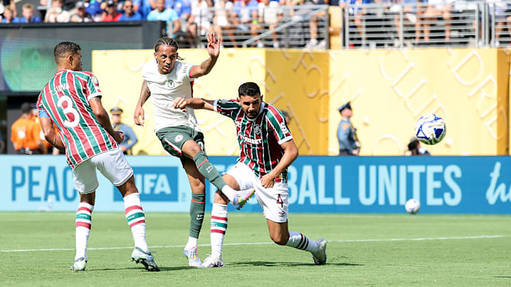 Joao Pedro fue el verdugo del Fluminense al anotar doblete.