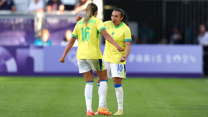 Gabi Nunes, Marta