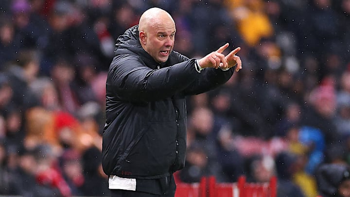 Arne Slot appears frustrated by how important set pieces are.