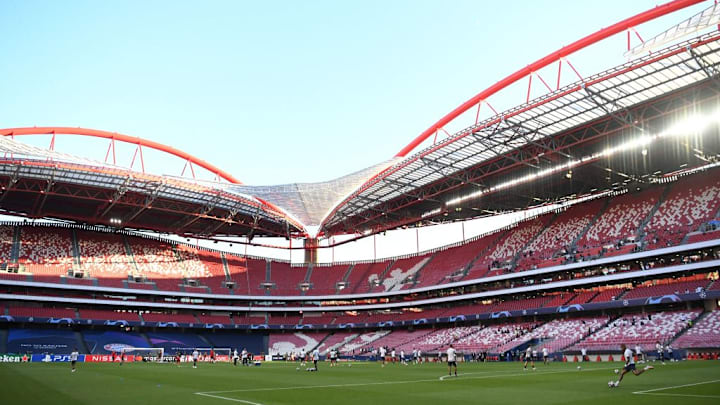 TOPSHOT-FBL-EUR-C1-PSG-BAYERN MUNICH