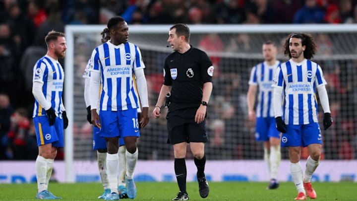 Danny Welbeck, Peter Bankes